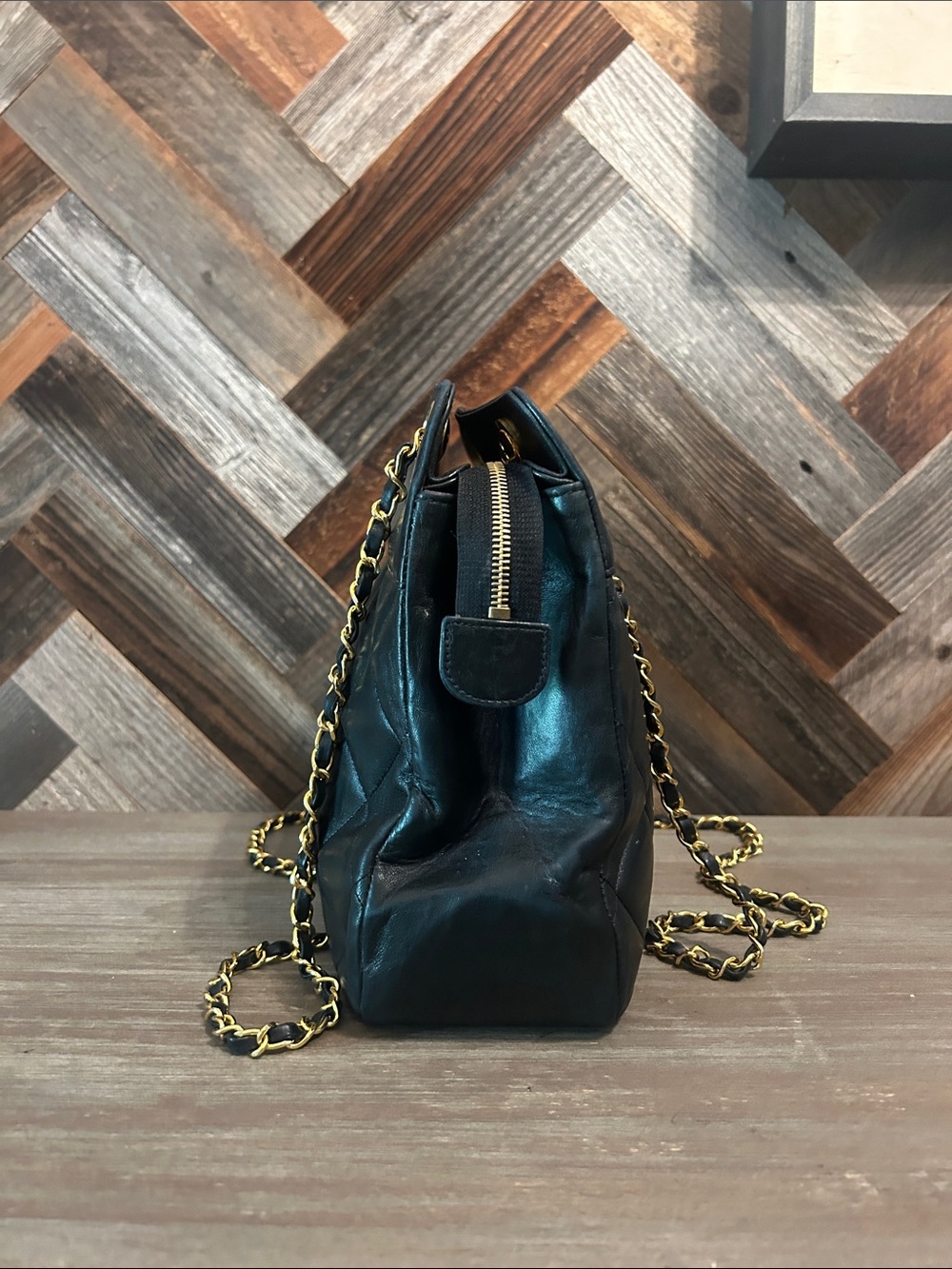 Vintage Chanel Quilted Lambskin Shoulder Bag - Picture 3 of 9